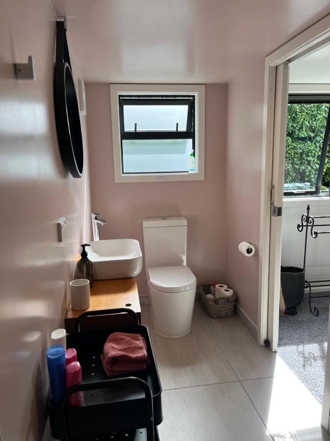 West Rock Apartment Куийнстаун Екстериор снимка